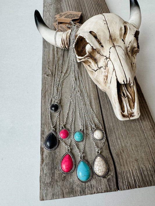 Western Layered Stone Necklace