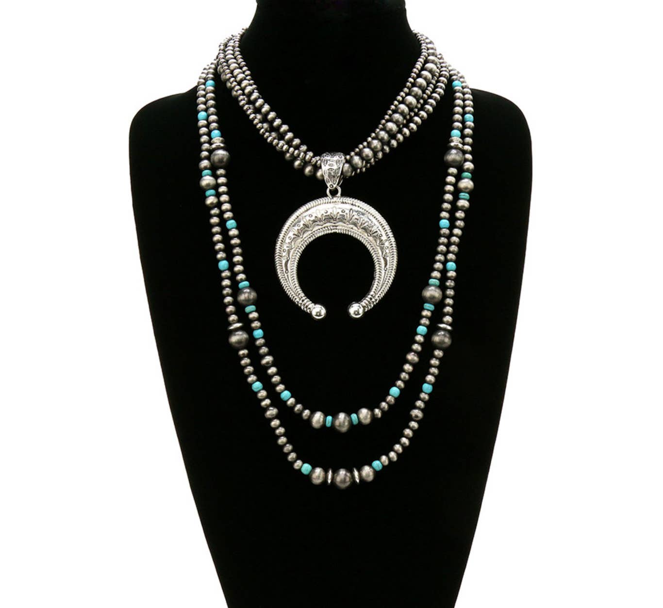 Western Navajo Style Pearl Squash Blossom Pendant Necklace